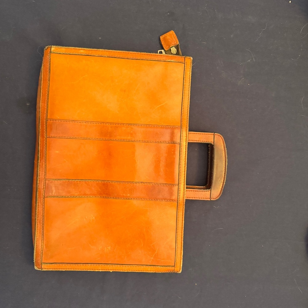 Leather briefcase - brown- vintage